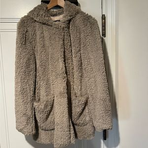 Large Kenneth Cole New York Coat.